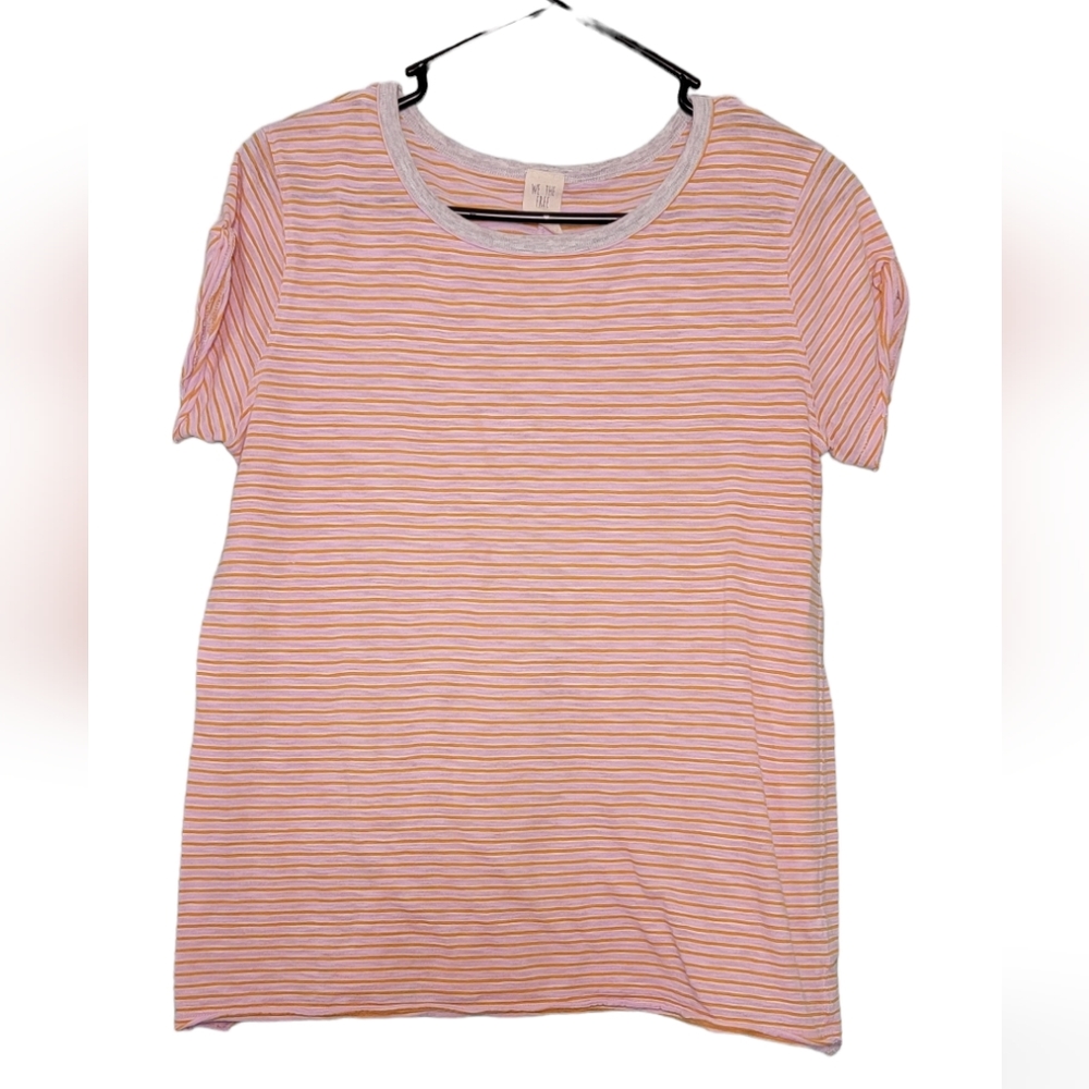 We the free Size LARGE women's shirt